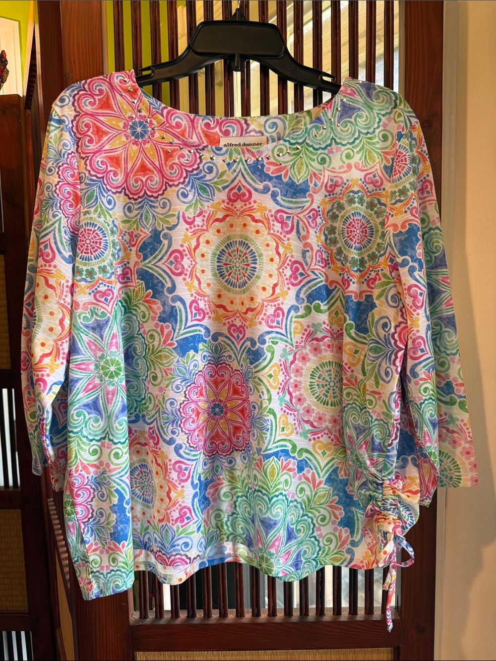 Alfred Dunner Pink Blue Green Cream Medallion Boatneck Tunic
